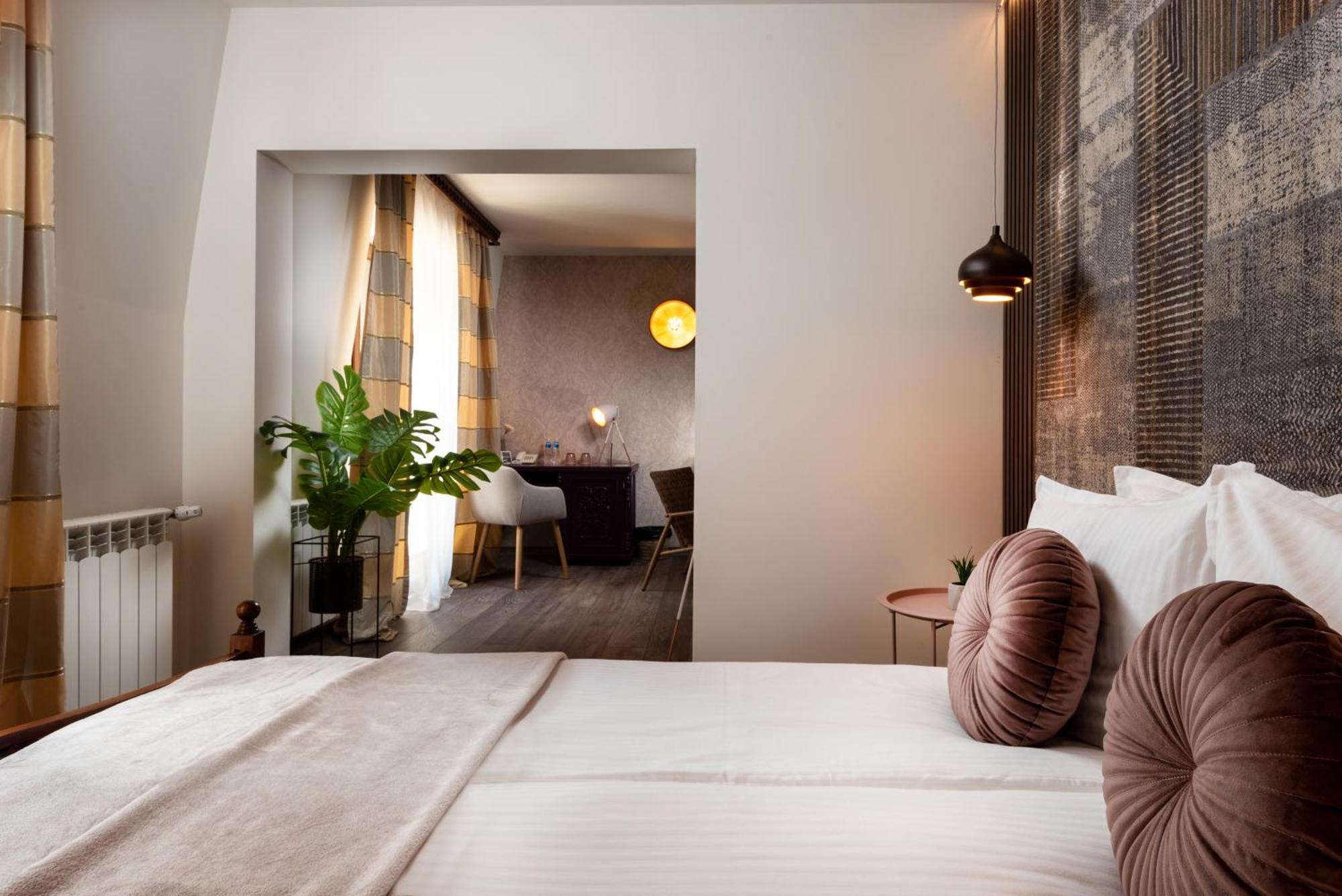 Park Kaylaka Hotel 4*